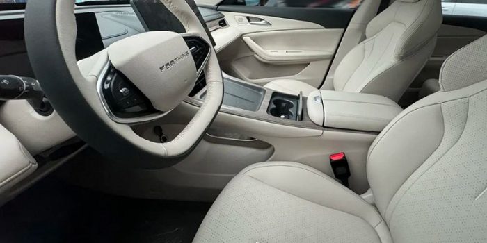 Dongfeng-Forthing-S7 (1)